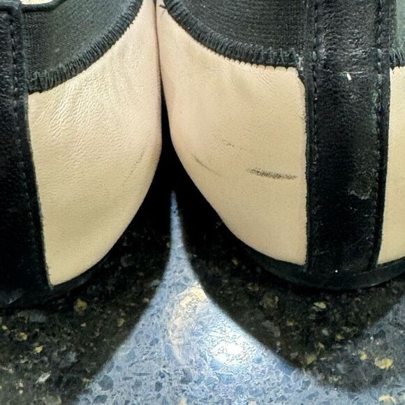 Stuart Weitzman GIVEABLE Ballet Flats. Size 8N. - Picture 6 of 15